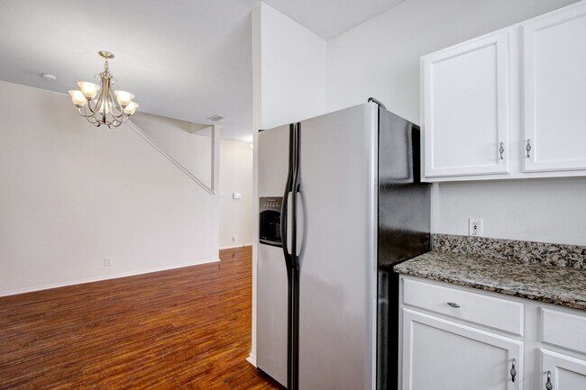 Building Photo - 2619 Crown Arbor Dr