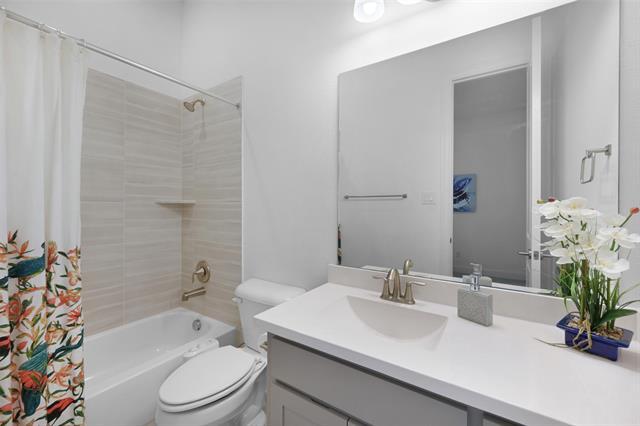 Building Photo - 731 Drummond Dr