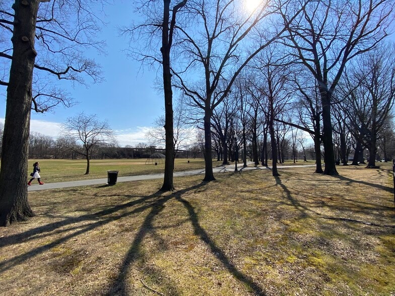 Watsessing Park - 176 Glenwood Ave
