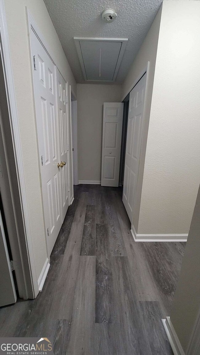 Building Photo - 6018 Creekerton Blvd