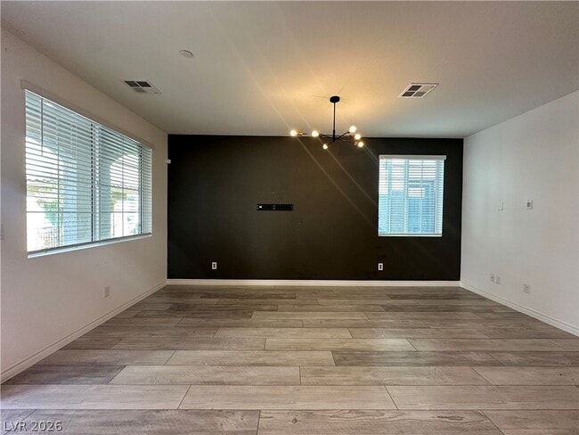 Building Photo - 25 Barbara Ln