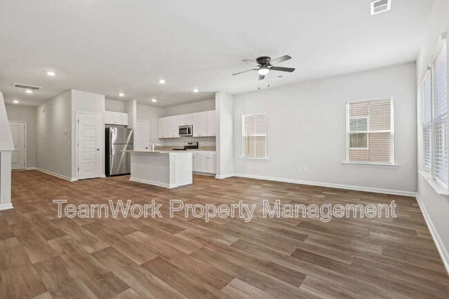 Building Photo - 7926 Triggerfish Way