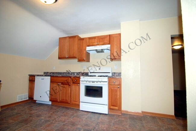 Building Photo - 4812 25th Ave