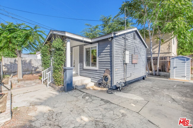 Building Photo - 1037 Blake Ave