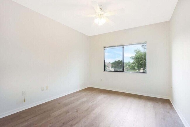 Building Photo - 2725 Anzio Ct