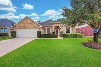 Building Photo - 15110 Greenhaven Lake Ln