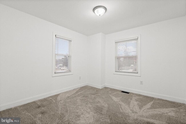 Building Photo - 7922 Babikow Rd