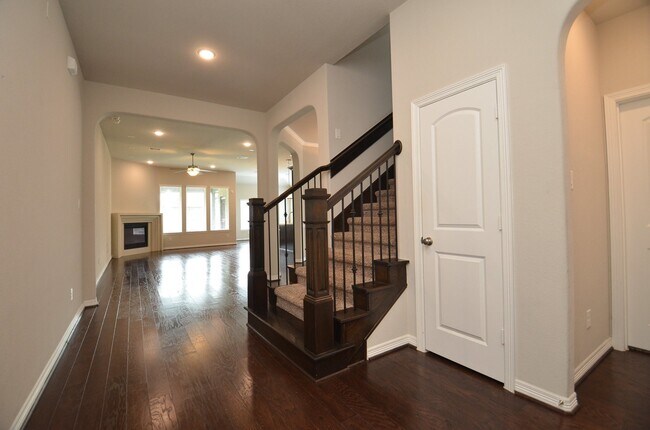 Building Photo - 11134 Honeysuckle Haven Dr