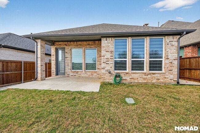 Building Photo - 1780 Dartmoor Dr