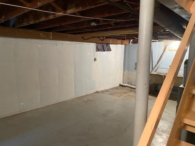 Basement - 72 Montfort Dr