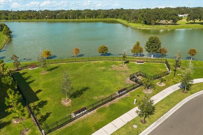 Building Photo - 2509 Relaxing Ln