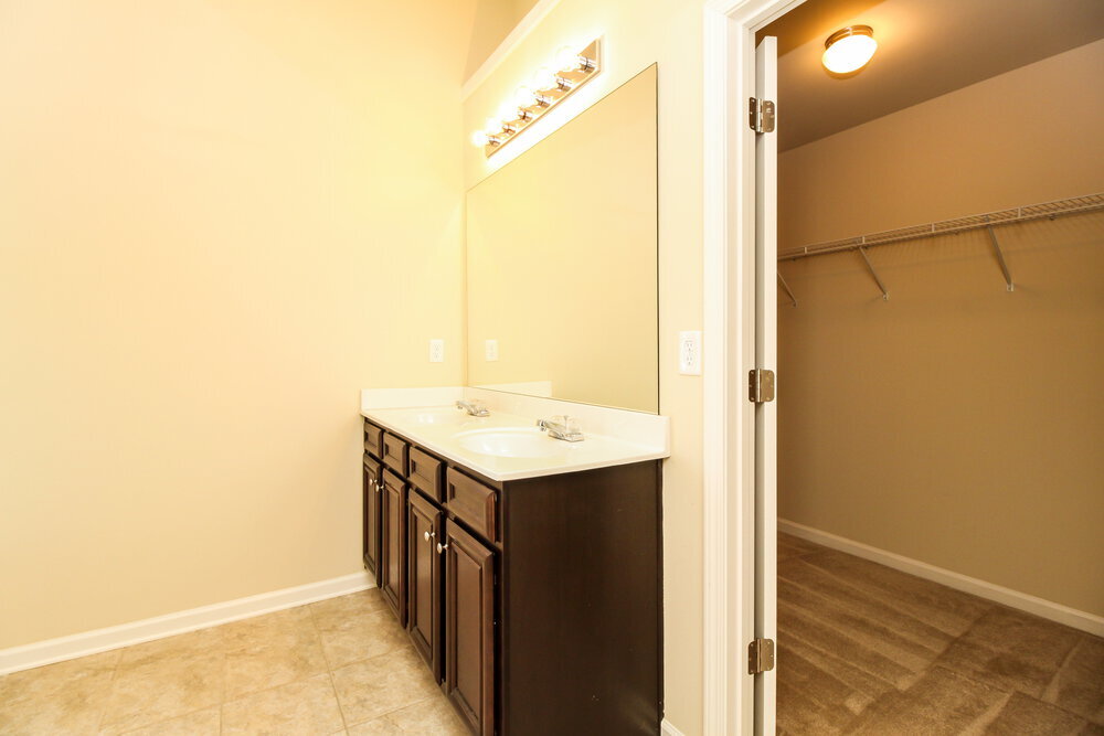 Building Photo - 4760 Carnegie Ct