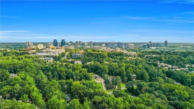 Building Photo - 5265 Peachtree Dunwoody Rd NE