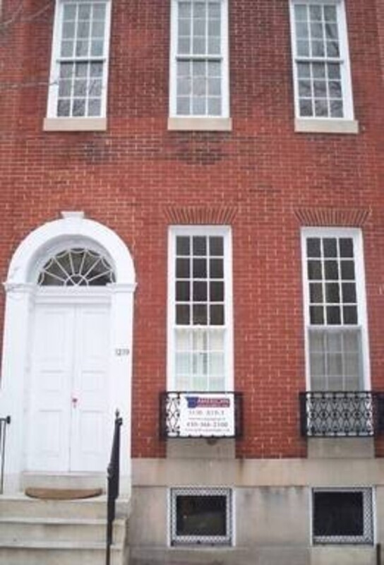 Primary Photo - 1219 Bolton St