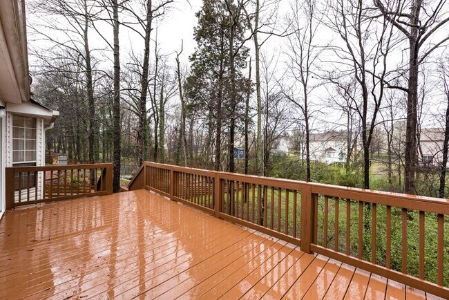 Building Photo - Wonderful 3BD/2BA Open Concept Ranch Home!