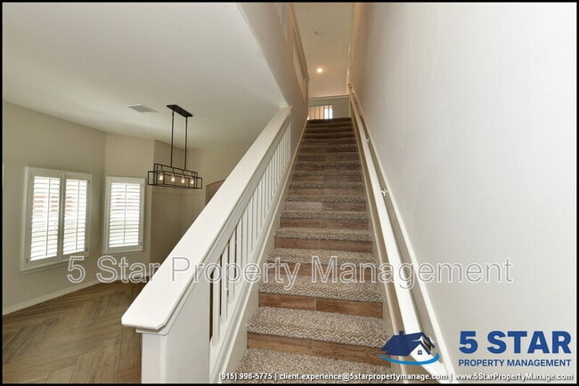 Building Photo - 6933 Copper Town Dr