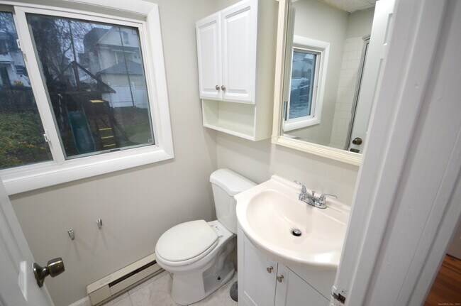 Building Photo - 68 Westfield Ave