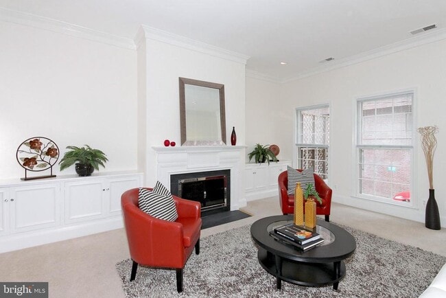 Building Photo - 2312 L St NW