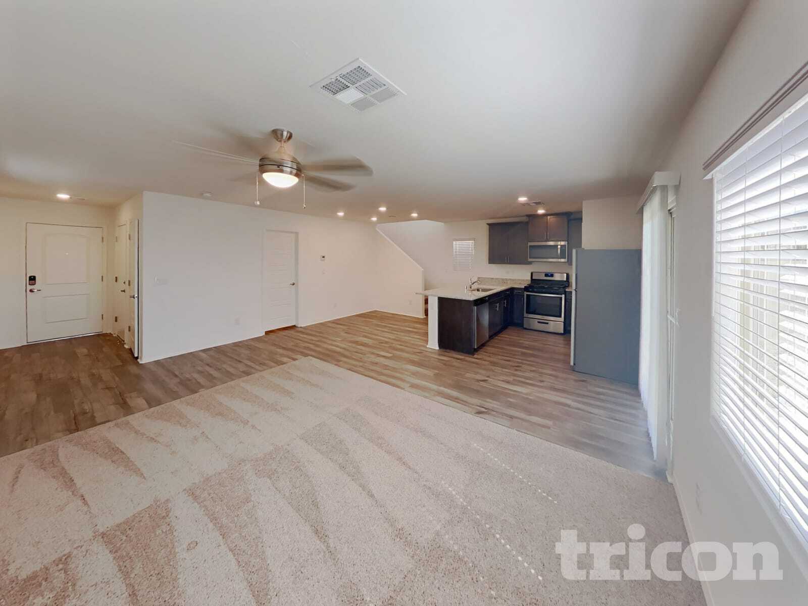 Building Photo - 4944 Amberlyn St