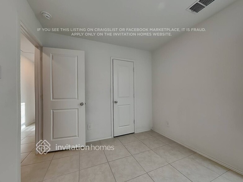 Building Photo - 3403 Big Antero Ln