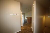 Building Photo - 3 Bedroom South Anchorage Townhouse!