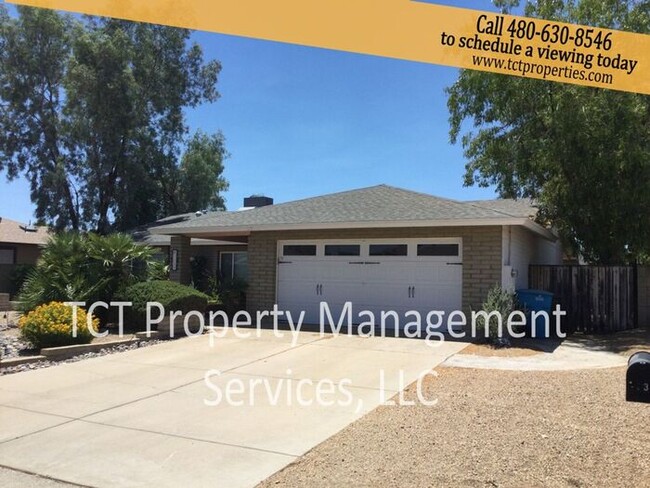 Building Photo - Charming North Phoenix Home