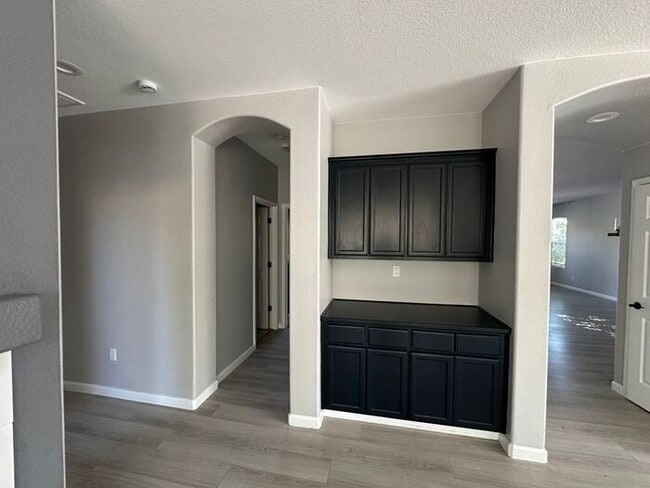 Building Photo - 8120 Silver Strike Ct
