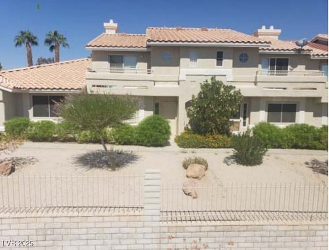 Building Photo - 2200 Highpointe Dr