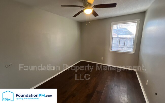 Building Photo - 1129 Catalina Rd