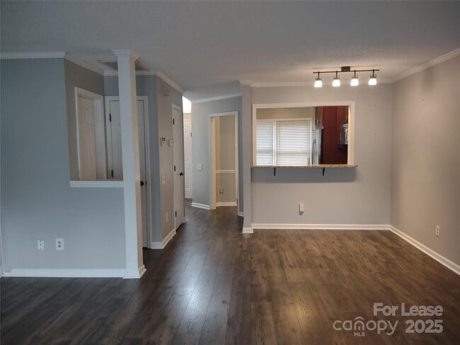 Building Photo - 8206 Legare Ct
