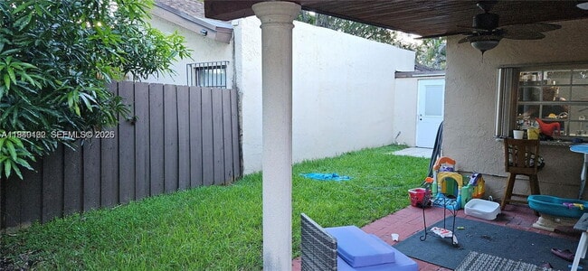 Building Photo - 9154 SW 132nd Ln