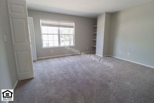 Building Photo - 7701 E State Blvd