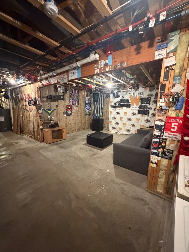 Building Photo - 1203 Euclid Ave