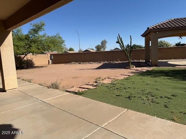 Building Photo - 9811 E Naranja Ave