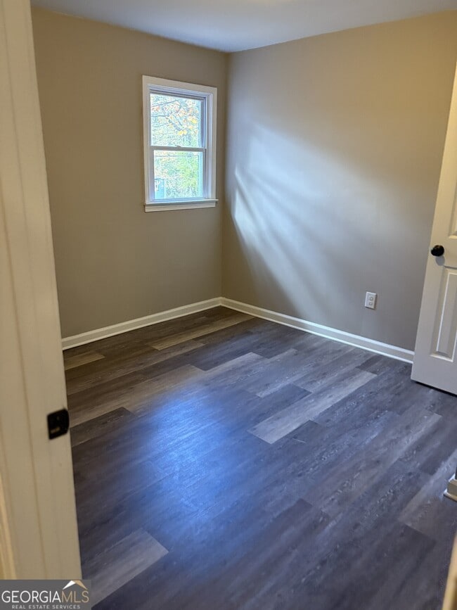 Building Photo - 403 Westchester Blvd NW