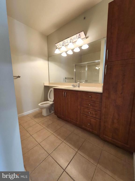Building Photo - 12957 Centre Park Cir