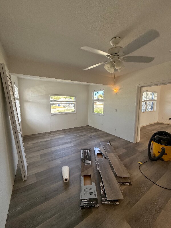 Building Photo - 1642 NE South St