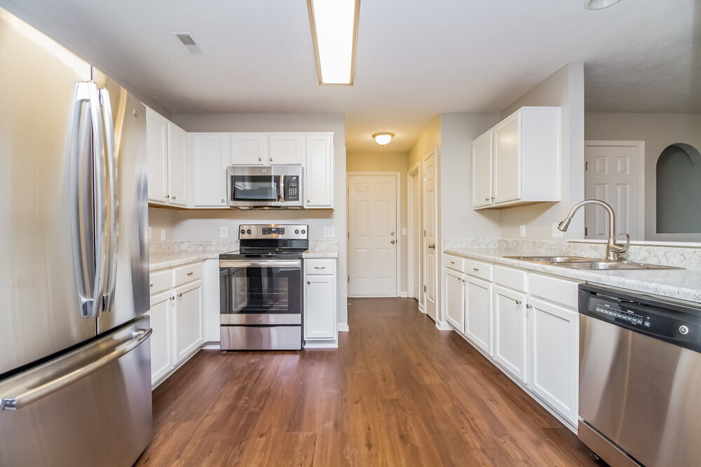 Building Photo - 2124 Freeman Ln