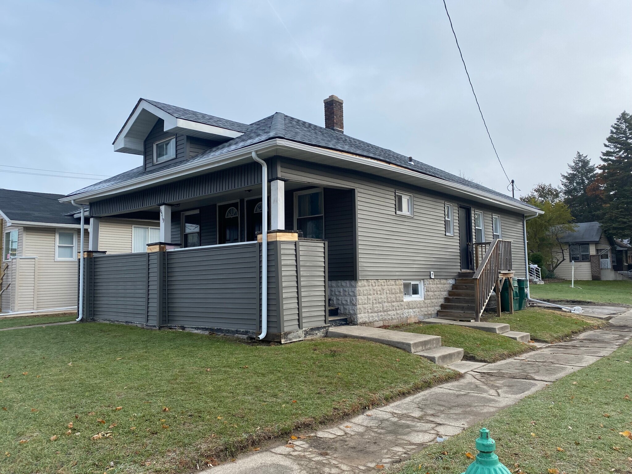 Building Photo - 6519 Harrison Ave