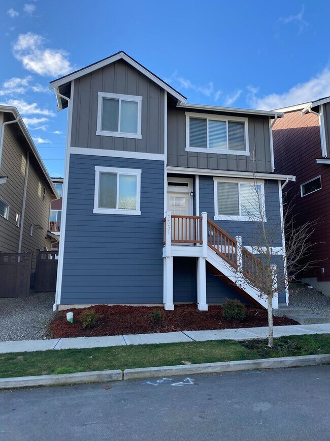 Building Photo - 2531 Filbert Ave