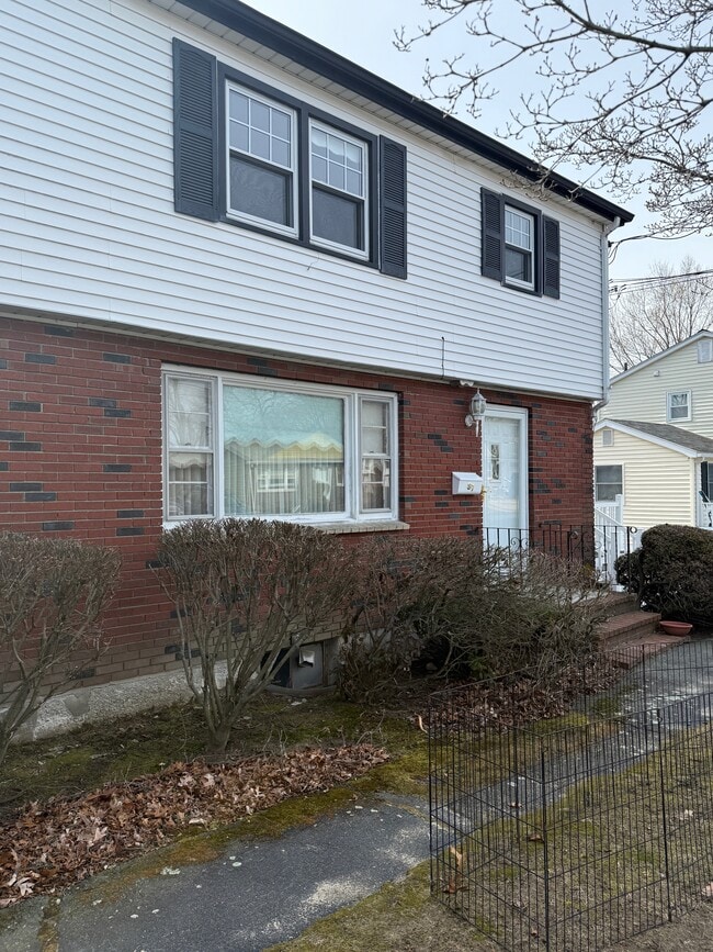 Right side of house - 87 Auburn St