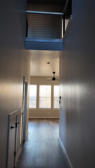 Building Photo - 4617 S East Ave