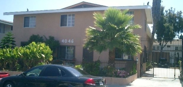 Primary Photo - 4046 Nicolet Ave