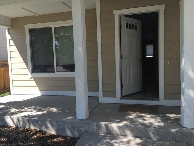 Building Photo - 3BD/2.5BA Harvest Creek Single Family Home