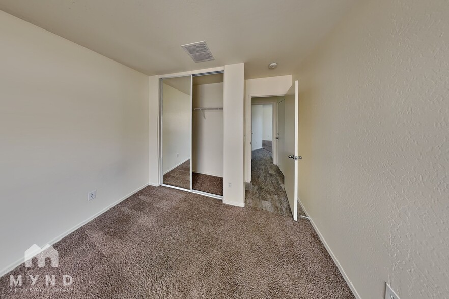 Building Photo - 22564 W Pima St
