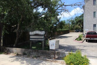 Building Photo - Condo within walking distance to Texas Sta...