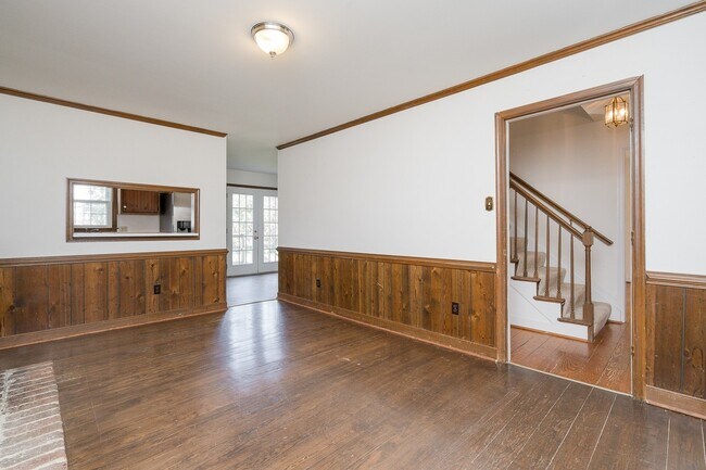 Building Photo - Bon Air Home For Rent