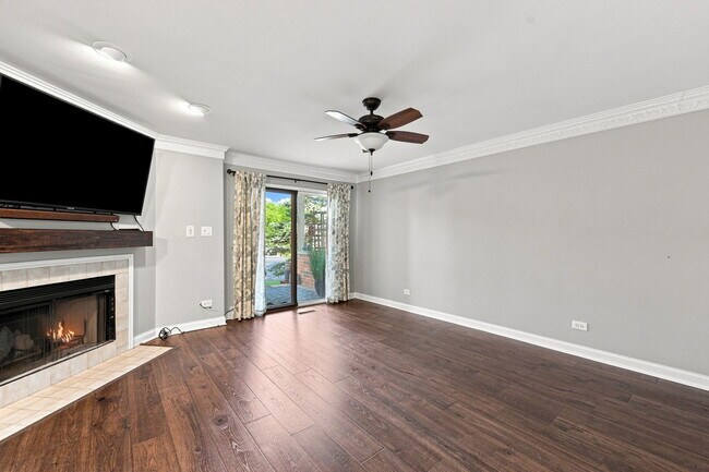 Building Photo - 981 West Ct