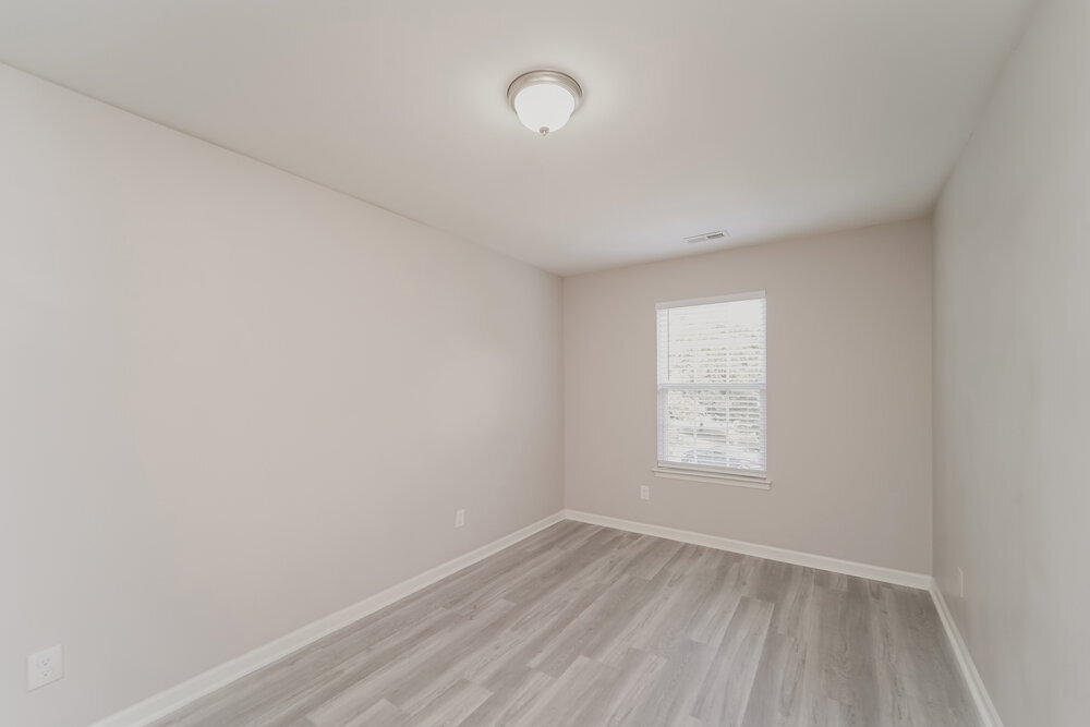 Building Photo - 802 Wesley Alan Ln