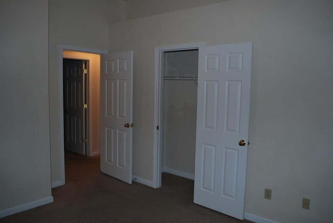 Building Photo - 2293 Market Garden Ln